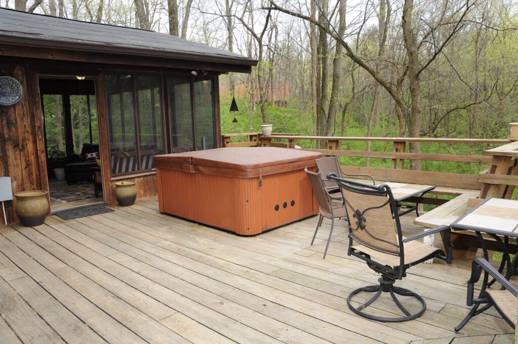 When Is the Best Time to Move a Hot Tub?
