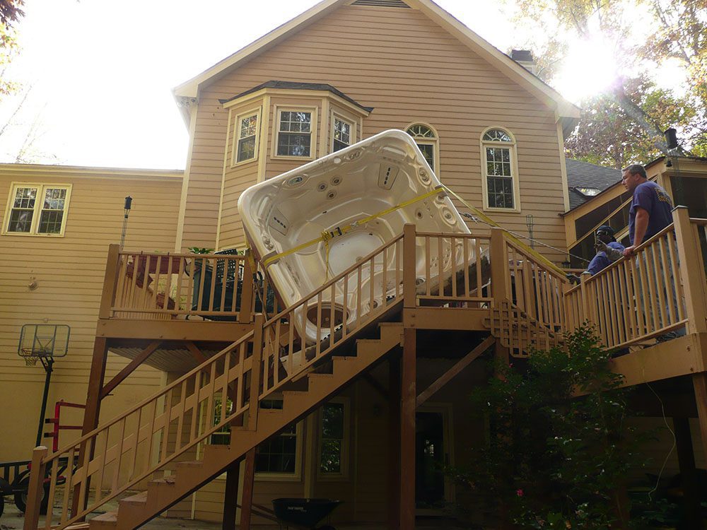 Signs It's Time to Dispose of Your Hot Tub